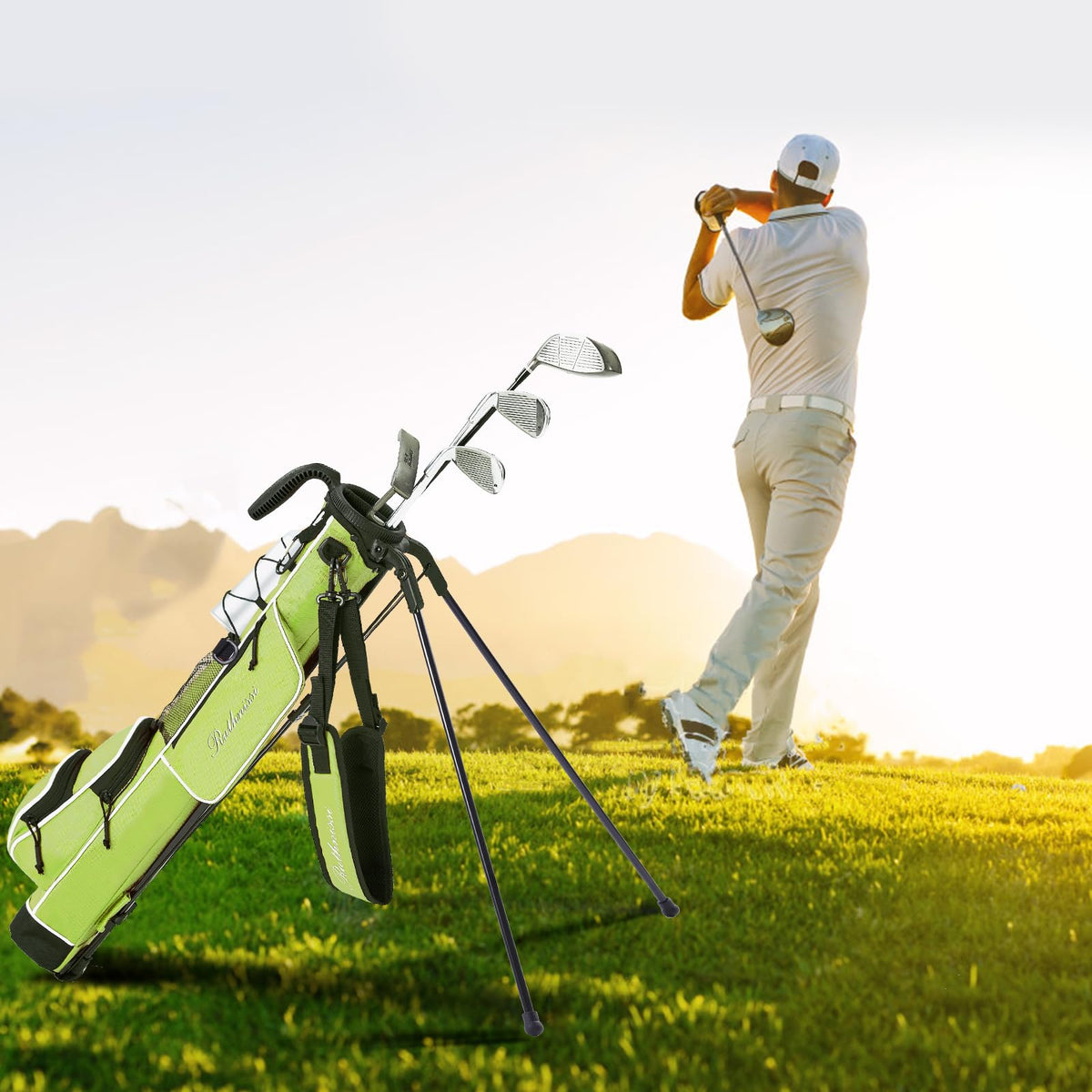 RUTHNISSI Golf Stand Bag stands steadily with reinforced legs and protective feet