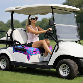 rywyyebsi Front pockets keep sunglasses, towels, and bottles within reach