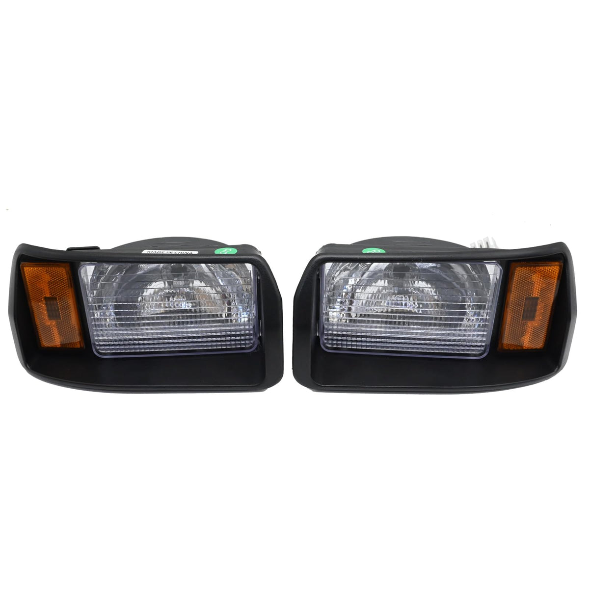 Saihisday left headlight 101988002 close-up with durable outdoor housing