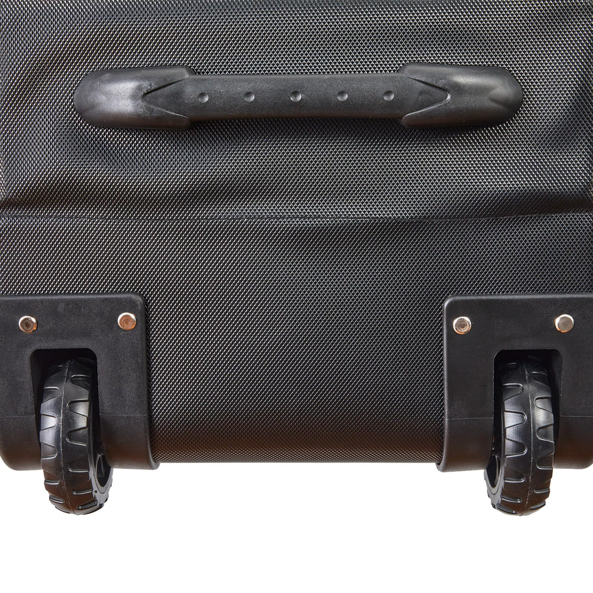 Foldable design of the Samsonite golf travel bag saves storage space