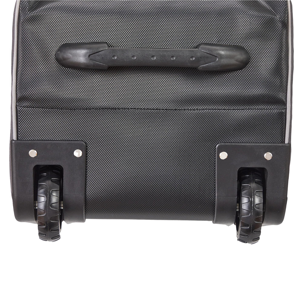 Samsonite all-terrain wheels navigate varied surfaces with ease