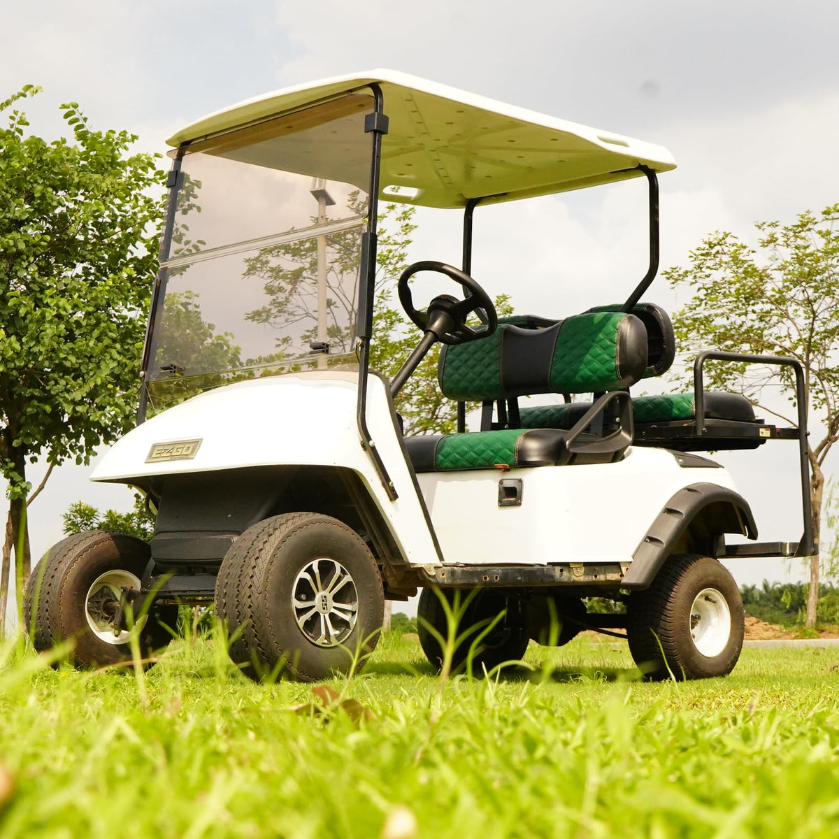 SAMXOMAP green golf cart seat cover for refreshed interior