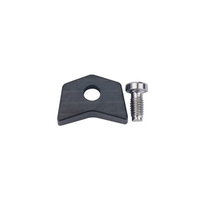 Rugged packaging protects the weight during transport