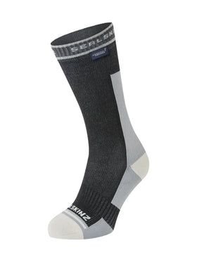 SEALSKINZ Holverstone waterproof running sock in full view, protecting feet during wet runs.
