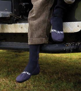 SEALSKINZ Starston Aquaselaz membrane mid-section provides waterproof protection