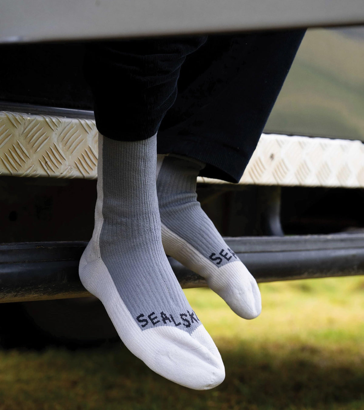 SEALSKINZ Starston merino wool interior and terry-loop knit for warmth and moisture management