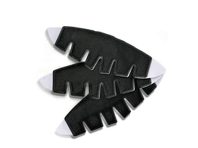 Storage bag keeps liners dry between uses.
