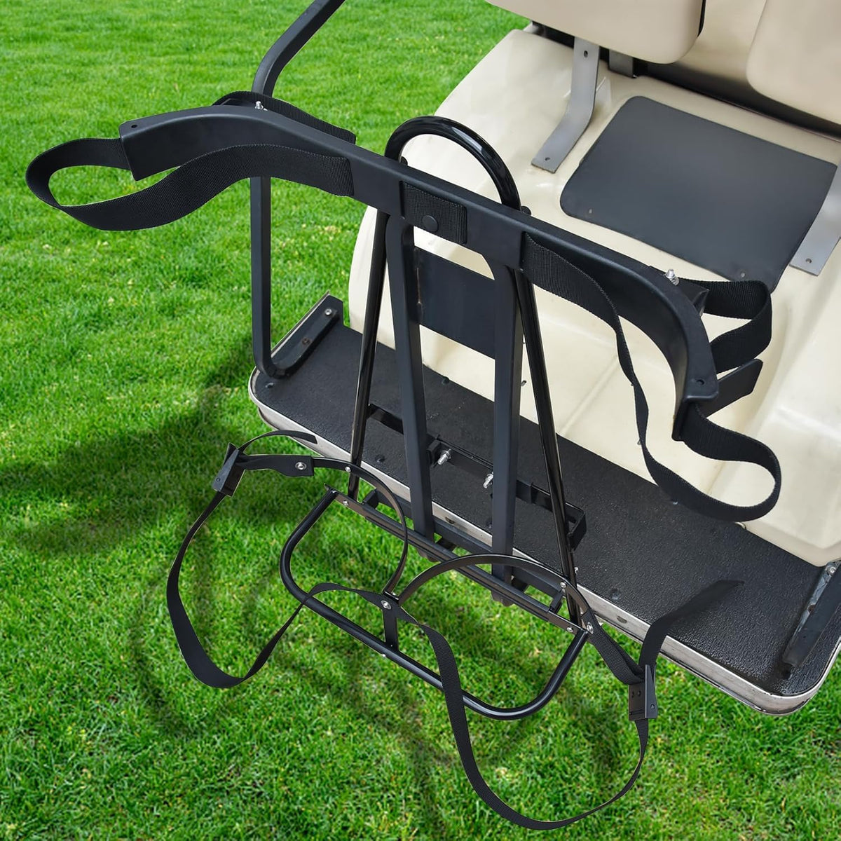 Shu-Ran reinforced base with raised edges prevents bag sliding on rough terrain
