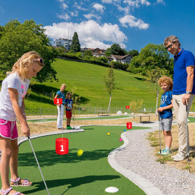 SJEhome high-visibility balls stay easy to spot in grass or carpet
