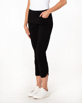 SlimSation dolphin-hem capri design for a modern athletic silhouette on and off the course