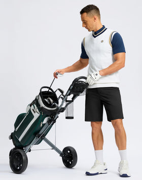 Soothfeel shorts include three pockets for quick access to tees.