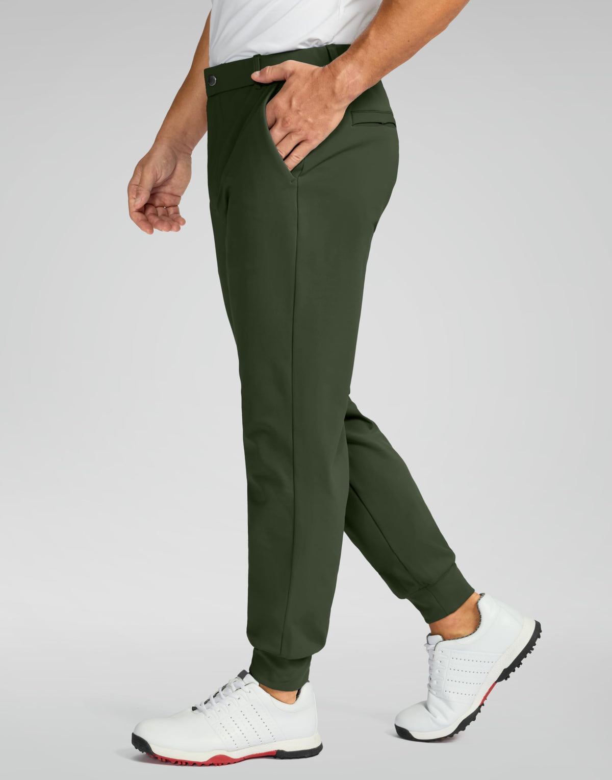 Soothfeel men's fleece-lined golf joggers pocket detail showing secure storage.