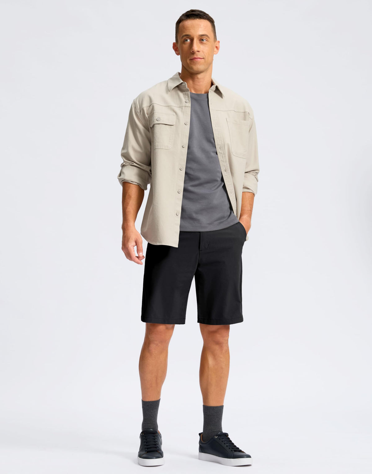 Soothfeel men's golf shorts, 11in flat front black, versatile for outdoor activities.