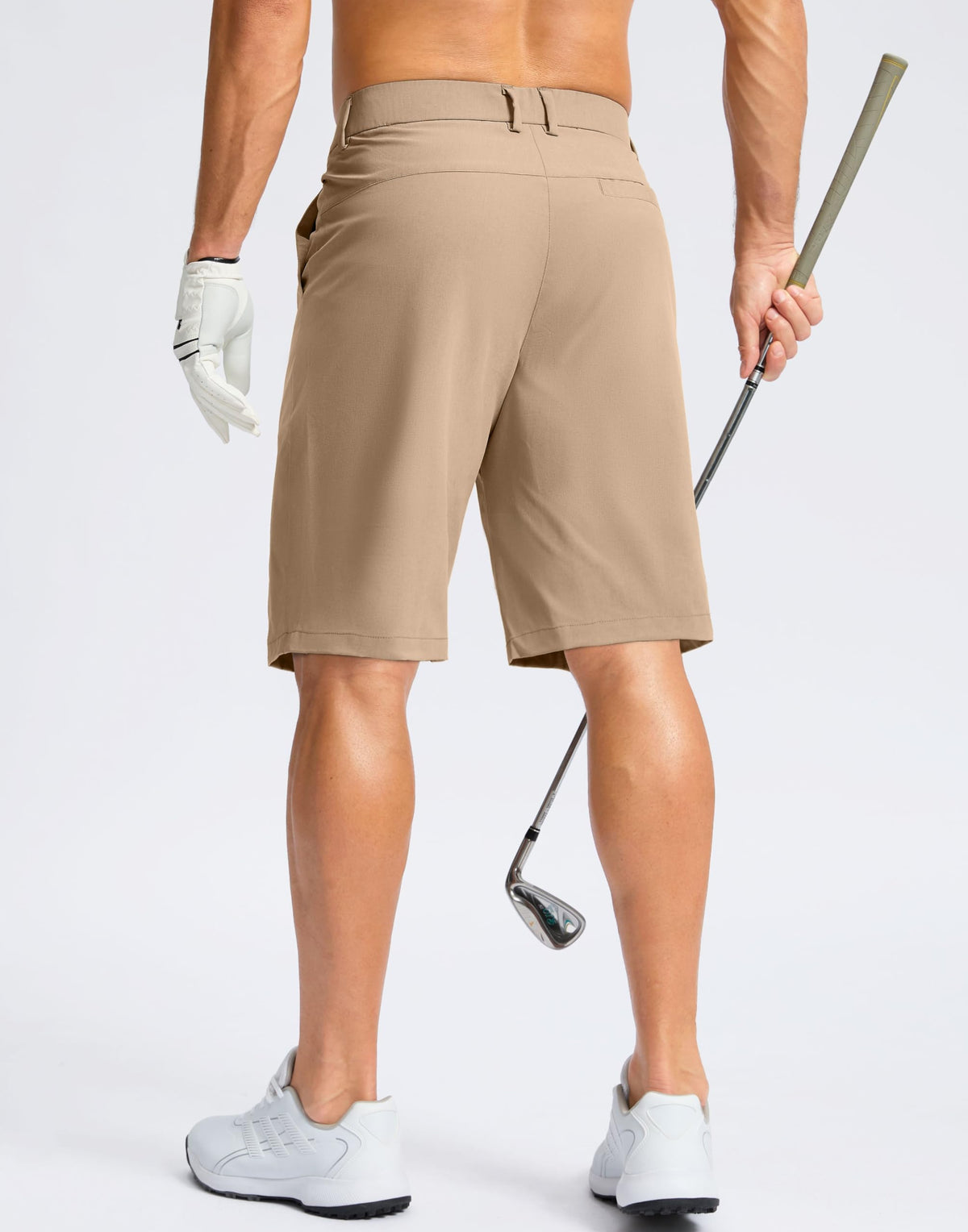Soothfeel men's golf shorts 9-inch inseam for balanced comfort during rounds.