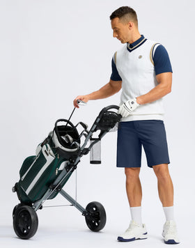 Soothfeel men's golf shorts side pocket demonstrates accessible storage for tees or accessories.