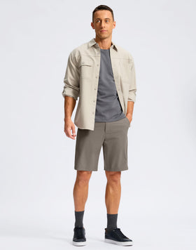 Soothfeel golf shorts with water-repellent finish and UPF50+ protection against sun and drizzle