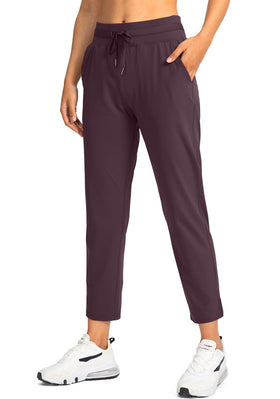 Soothfeel women's pants with 4 pockets and 7/8 length for easy everyday carry.