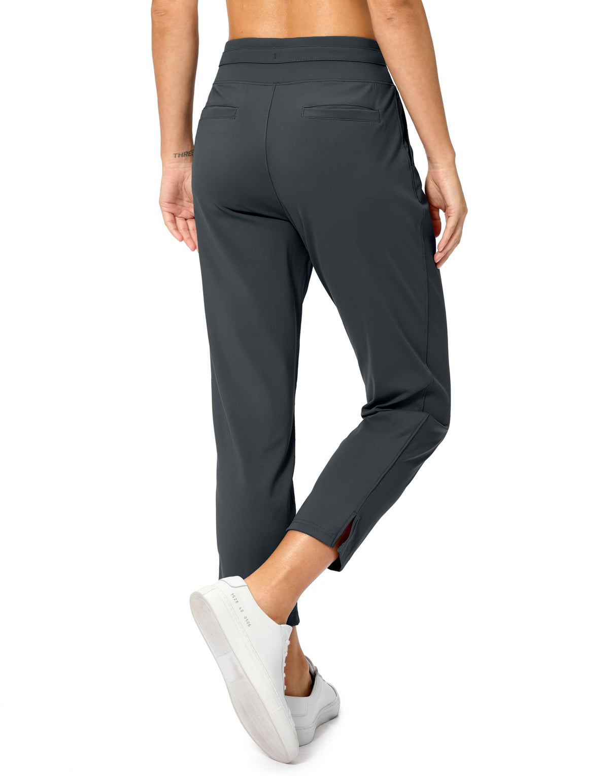 Soothfeel women's pants back view showing pocket space for golf gloves or cards.