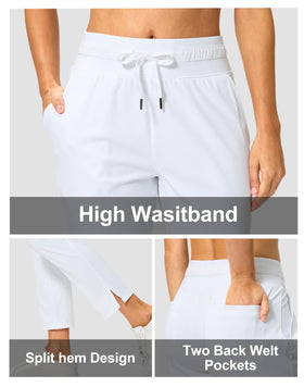 Soothfeel pants with back pockets for golf gloves or cards.