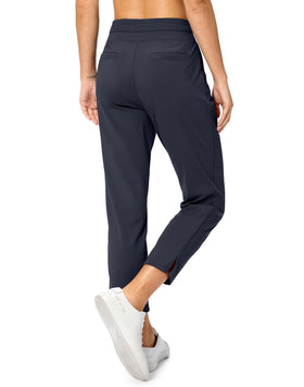 Soothfeel four-pocket design keeps essentials secure during activities.
