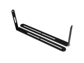 SoundExtreme SE V5 L-bracket installation angle highlights quick-fit hardware.
