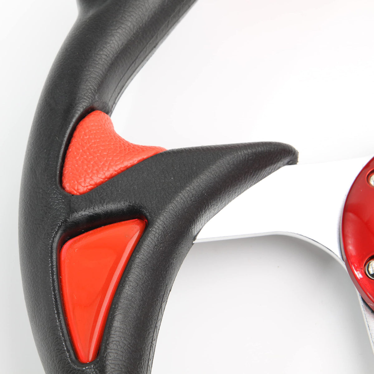 Universal 12.5-inch Spaorcco steering wheel fits most golf carts