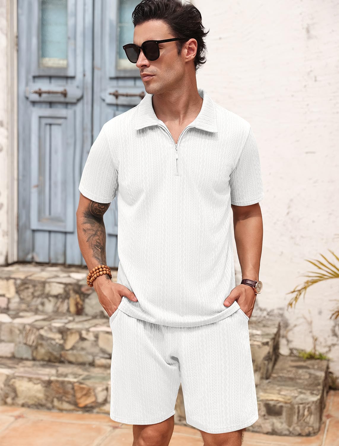 SPKPKEY knit shorts with elastic waist and drawstring for adjustable fit.