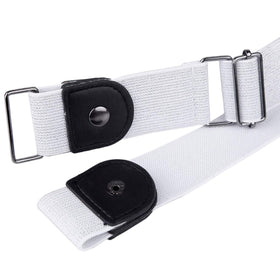 Sportmusies belt paired with a dress for versatile style