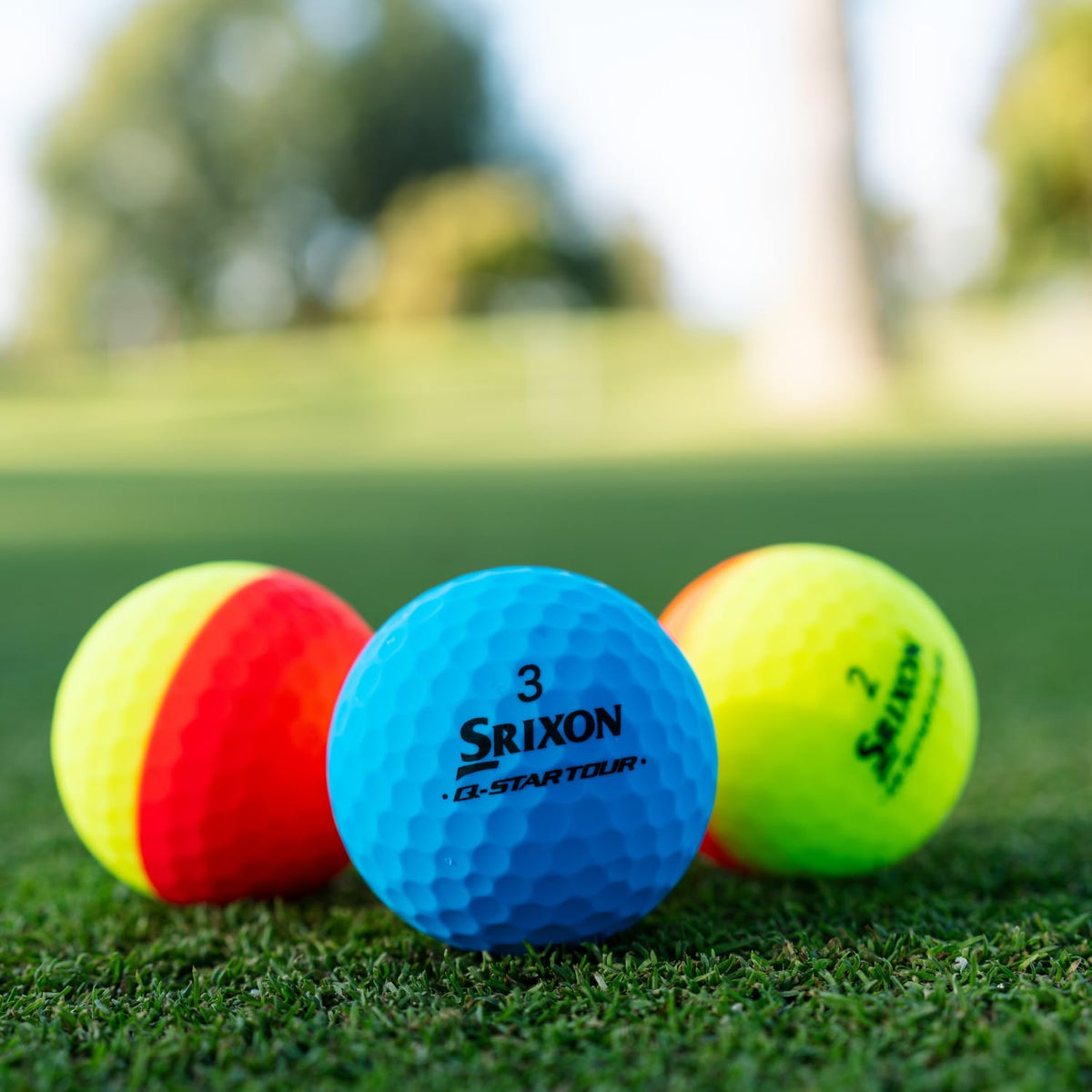 Srixon Q-STAR Tour Divide durable urethane cover with soft feel.