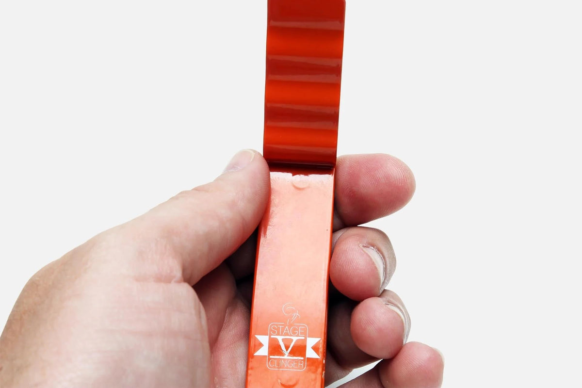 Stage V CLINGER non-pinching design prevents damage to items