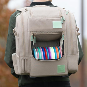 Voyager Pro capacity up to 22 discs for tournament-ready storage