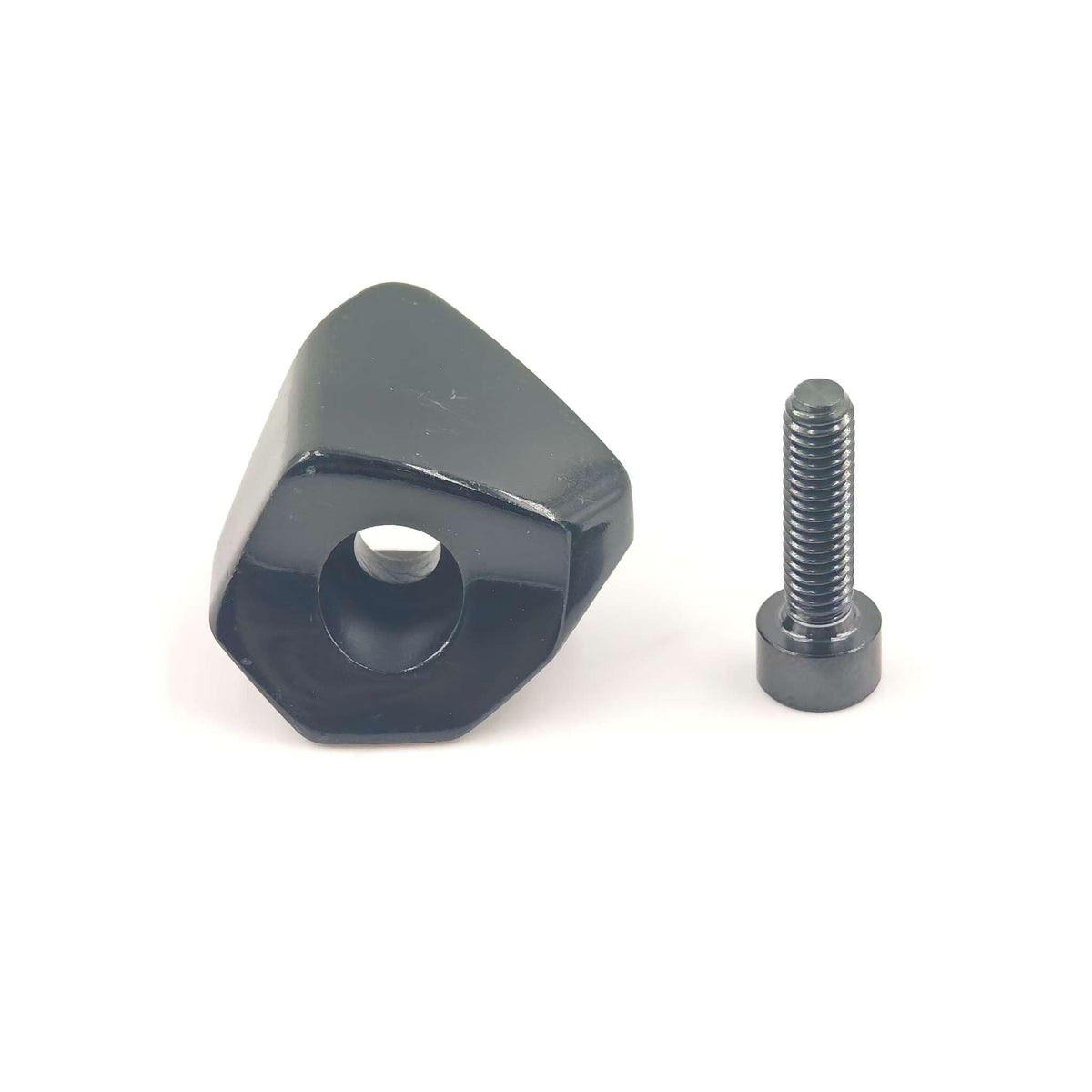 STUDIO CRAFTED 31g weight provides custom back-weight options for Qi35 MAX.