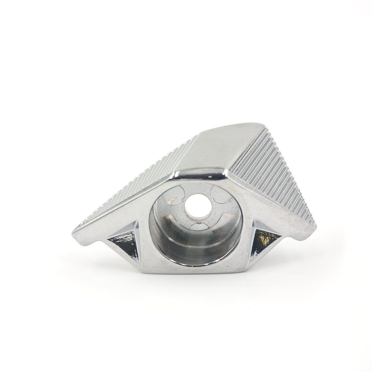 STUDIO CRAFTED 12g weight adds mid-range adjustability for greens.