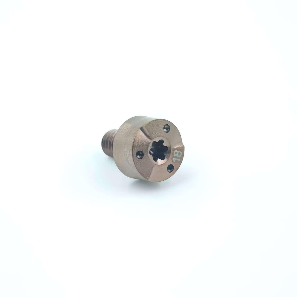 Studio Crafted golf weight screw gold 2g for Callaway drivers enhances weight customization.