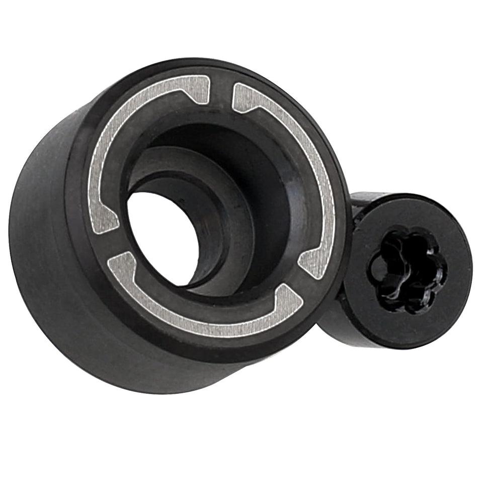 SummerHouse Qi10 driver heel weight enhances alignment and balance on the course.