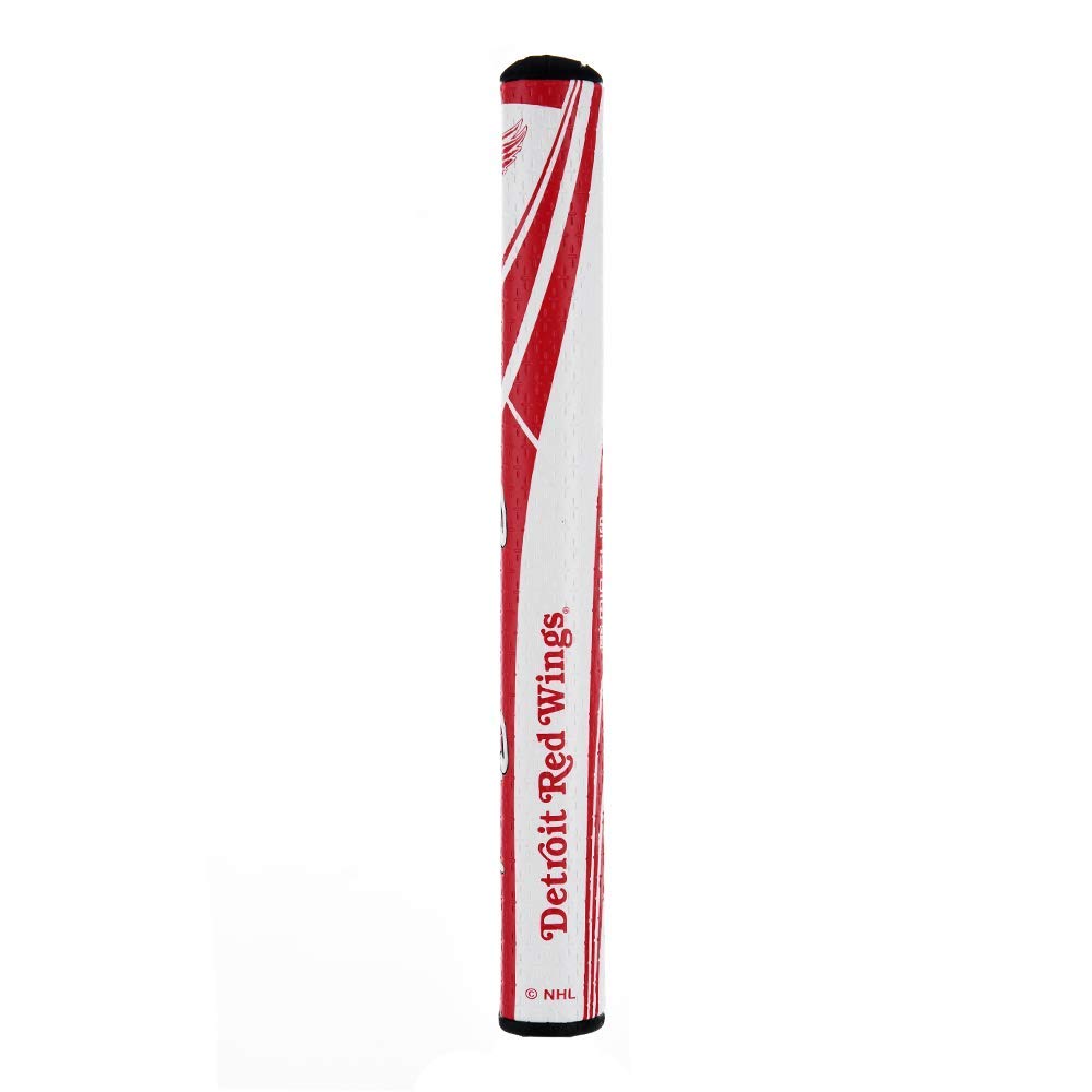 SuperStroke mid-size profile grip with 1.20 inch diameter for balanced puts.