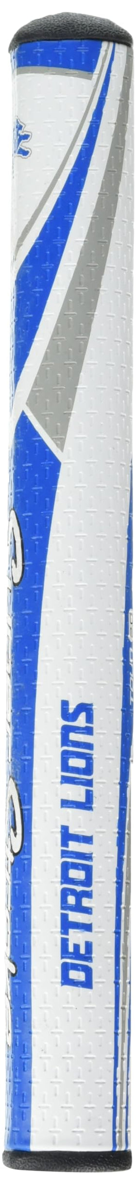 SuperStroke Traxion Tour grip texture close-up illustrating Cross-Traction feel for secure grip.