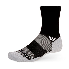 Swiftwick MAXUS mid-crew cushion footbed for cloud-like comfort during runs.