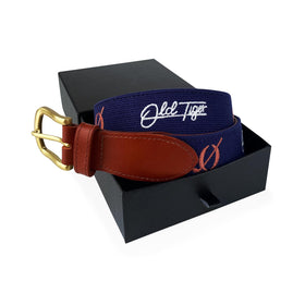 Swig Sip 34mm brass buckle close-up showing durability