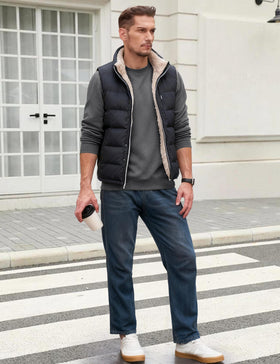 TACVASEN Men's fleece pullover side-pocket detail for secure storage.