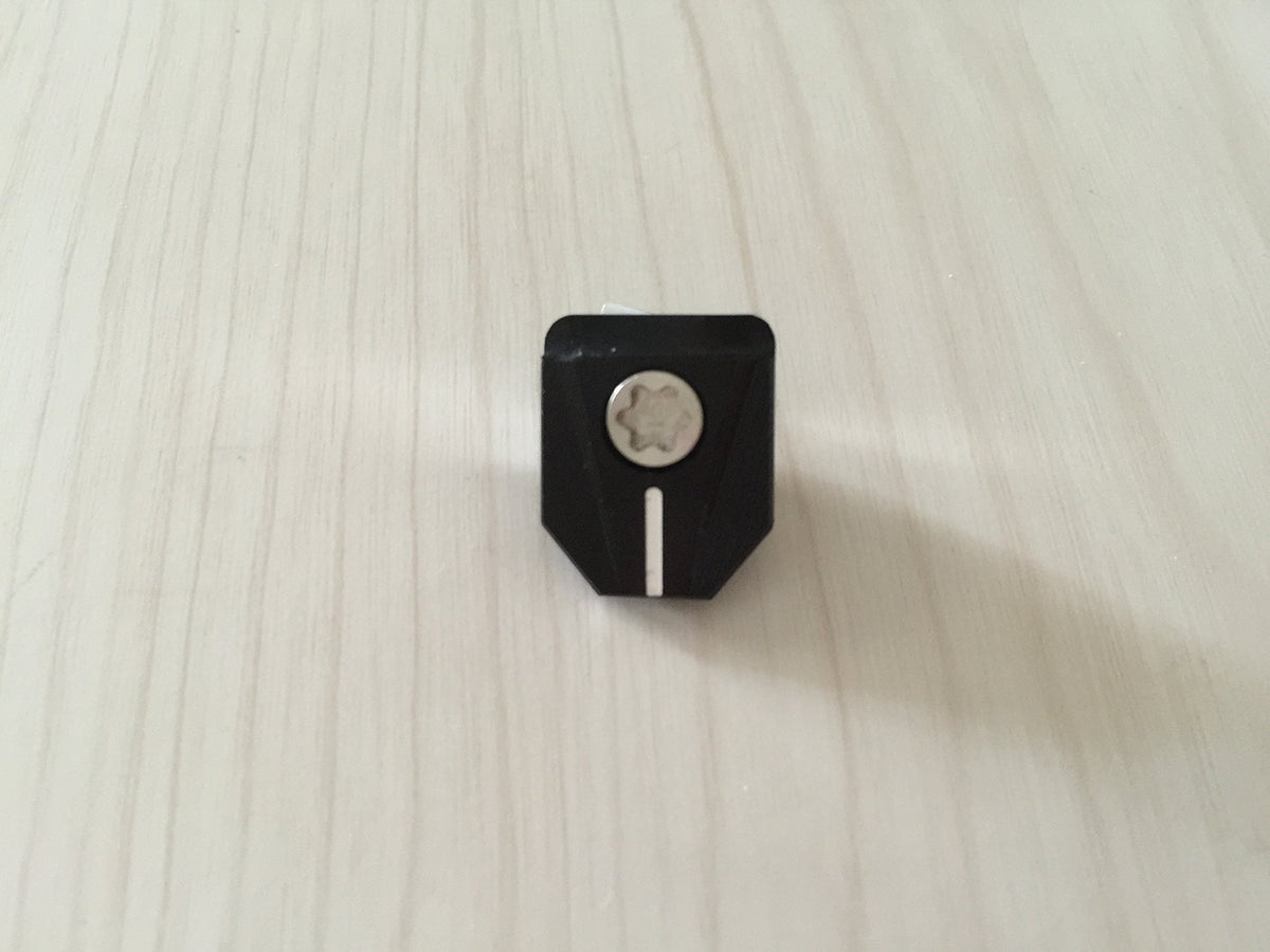 TaylorMade M1 fairway weight screw 4.5g for balance and precise feel.