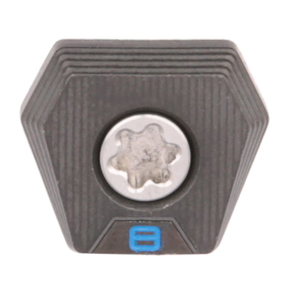 TaylorMade Stealth Plus 8g weight close-up for customizable weight option.