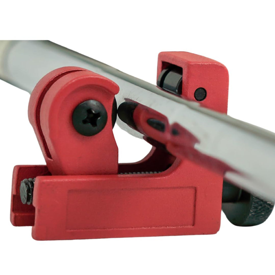 The Golfer's Workshop shaft cutter front view for precise club customization.