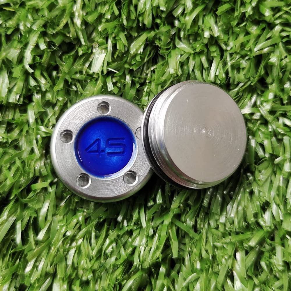 Titleist Scotty Cameron two-piece packaging enables quick weight swaps.
