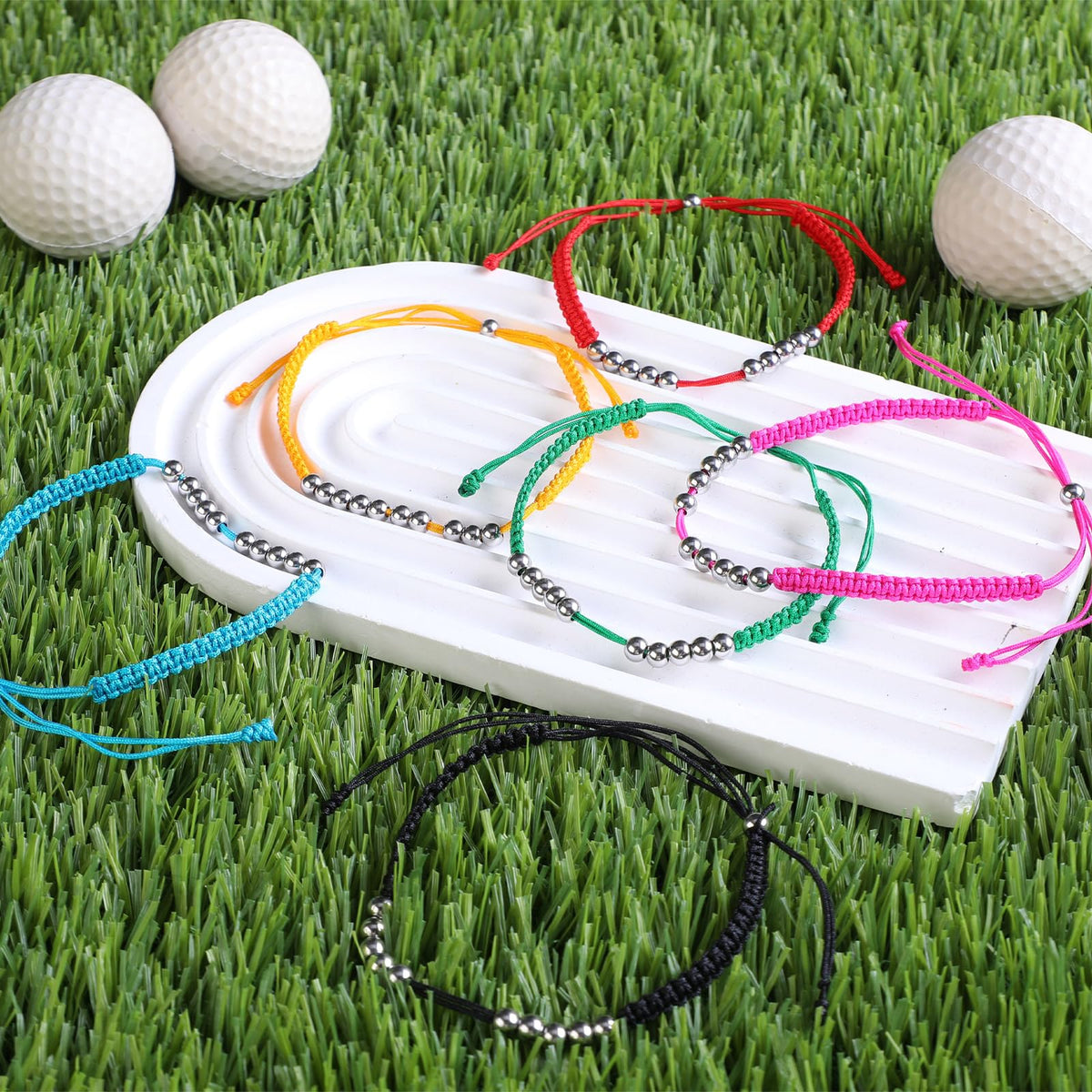 Tondiamo colorful golf bracelet set to coordinate with gloves and gear