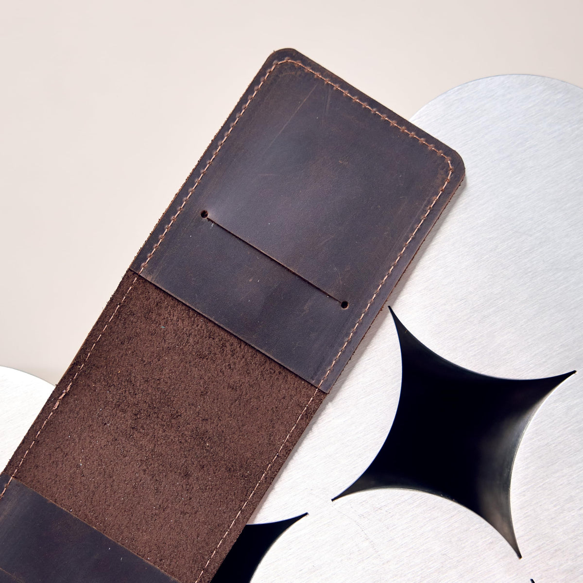 TORAKIP Leather Scorecard Holder on the green, ready for rounds.