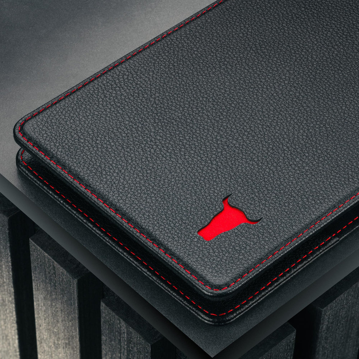 TORRO black with red detail leather enhances golf gear aesthetics.