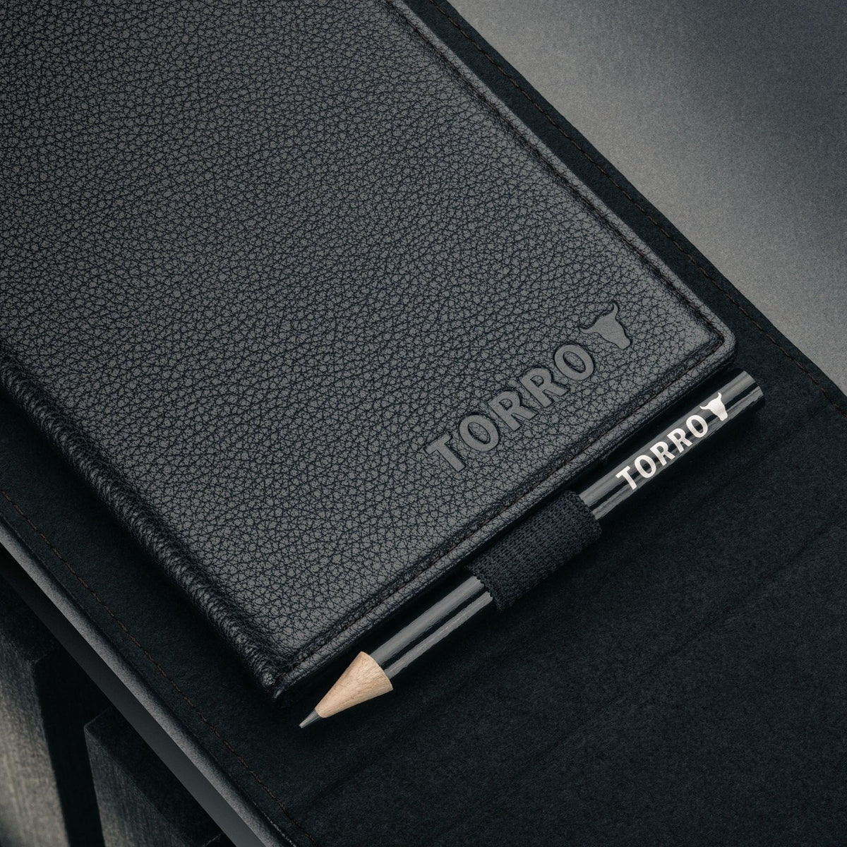 TORRO microfibre lining inside TORRO holder protecting scores on rounds
