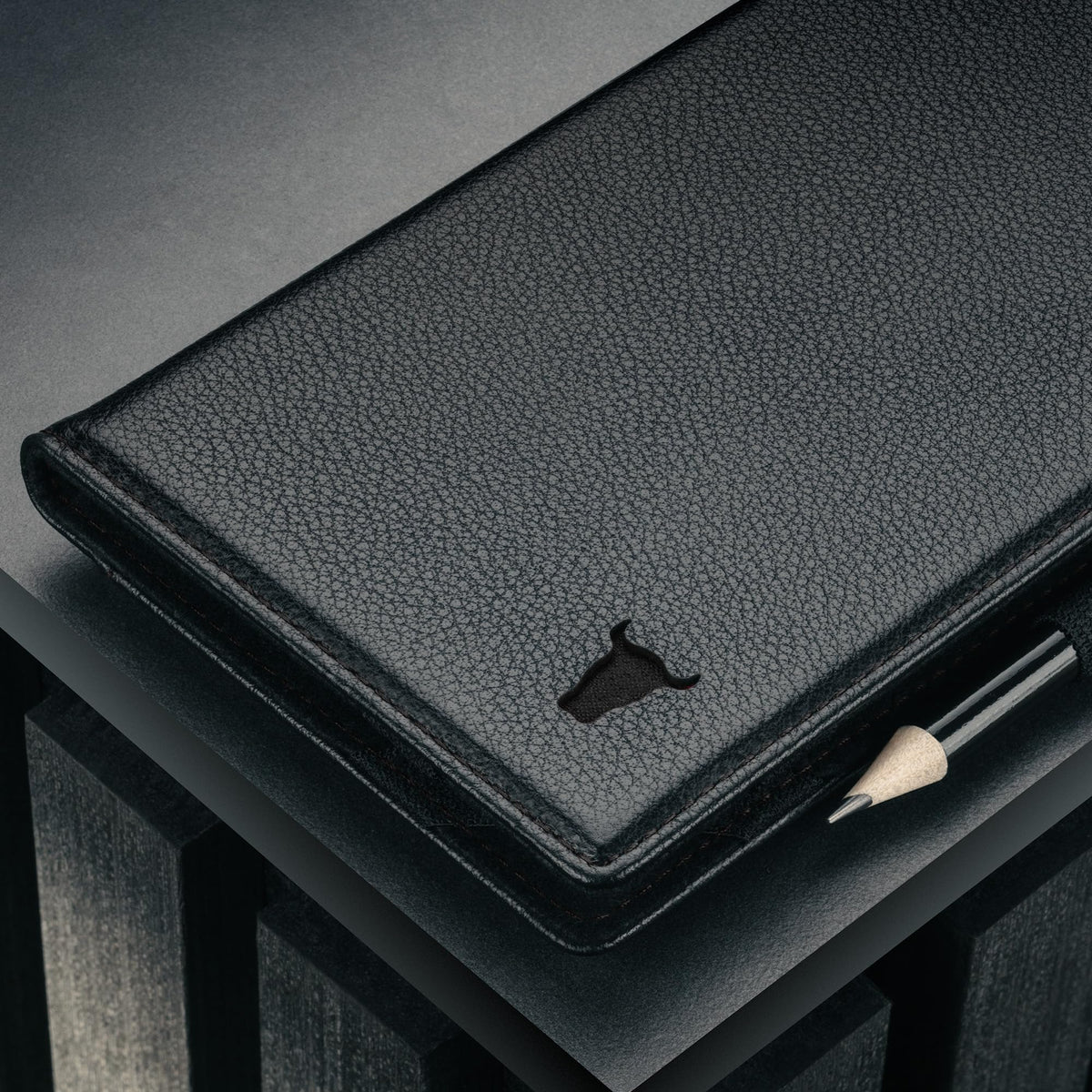 TORRO gift box presentation for the leather scorecard holder