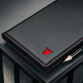 TORRO magnetic closure keeps scorecard secure